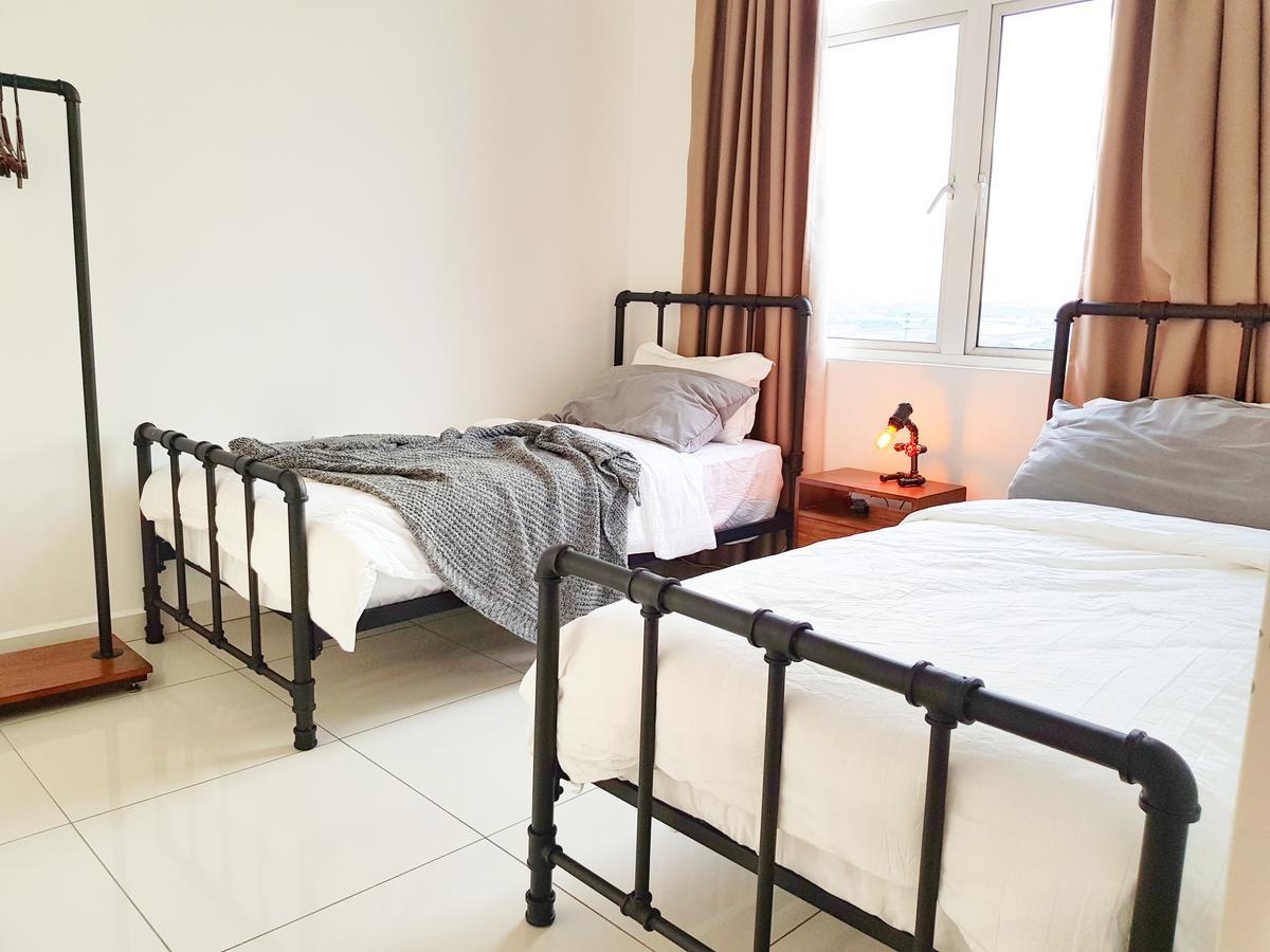 No.2 The Loft @Puchong Skypod Residence エクステリア 写真